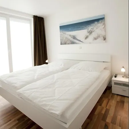 Ostseeresidenz 1 - *